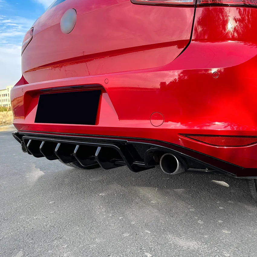 Difusor Trasero con 4 Luz de Freno GOLF 7 2014-2018 MK7